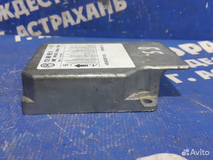 Блок управления airbag Volkswagen Passat B5