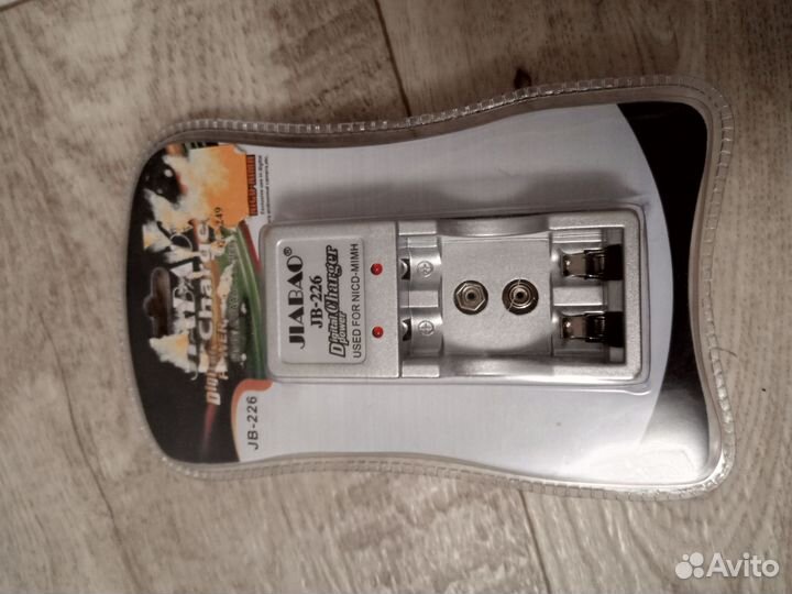 Зарядное устройство для аккумуляторов