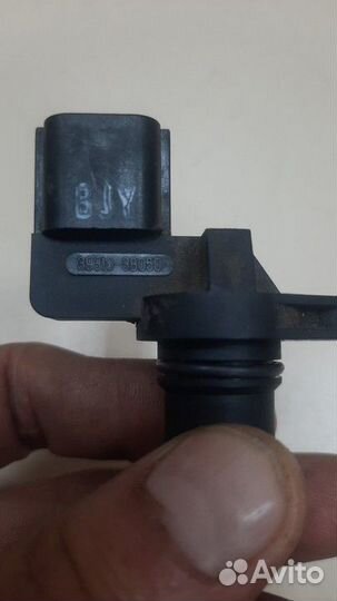 Датчик положения распредвала