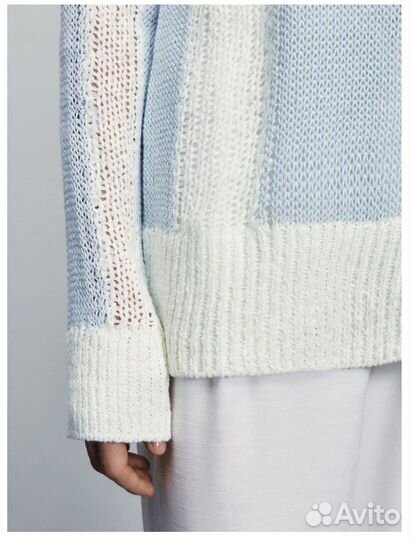 Необычный джемпер Zarina демисезон 42-44 S новый
