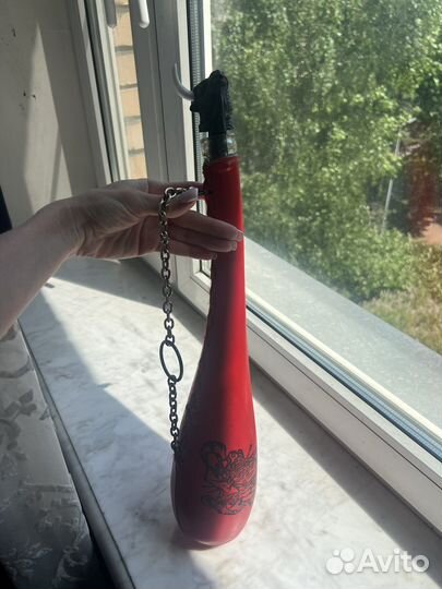 Бутылка для коллекции в кожаном чехле