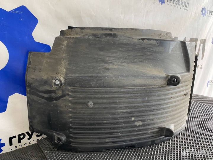 Крыло кабины правое Volvo FH4 82271846