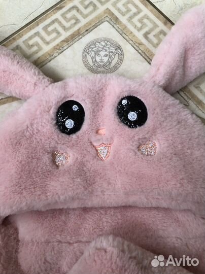 Шапка, которая машет ушами