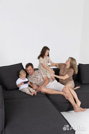 Диван прямои 4400х1700 мм