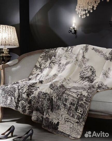 Одеяло Dior