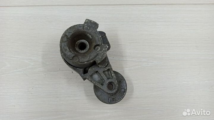 Натяжитель ролика BMW X5 E53 N62 4.4