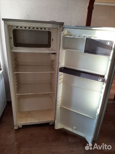 Холодильник