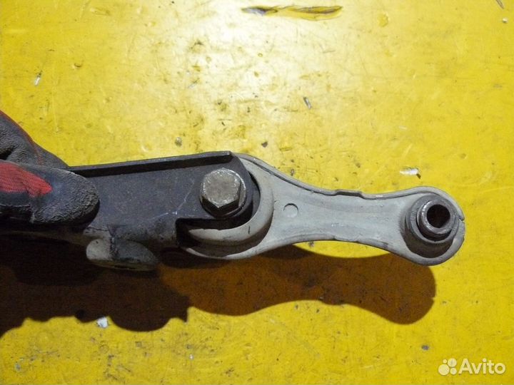 Задняя опора кпп для Renault Logan 2