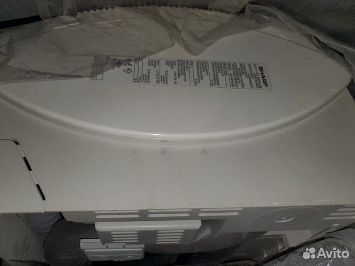 Новые внешние и внутренние блоки кондиционера