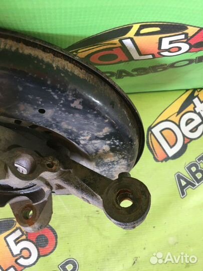 Кулак поворотный передний правый Geely Mk