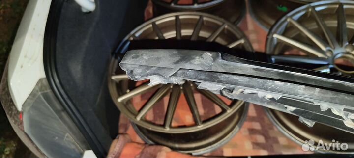 Решетка радиатора Geely Emgrand EC7 аналог