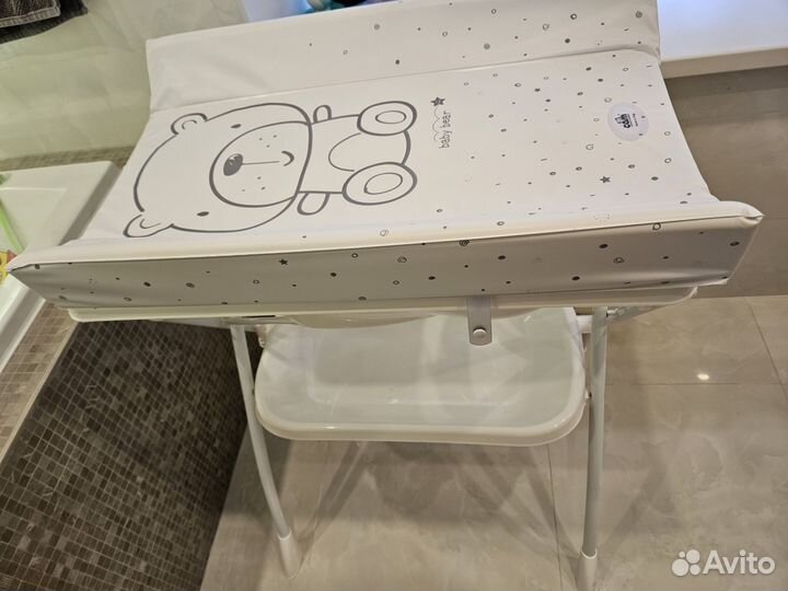 Пеленальный столик с ванночкой cam