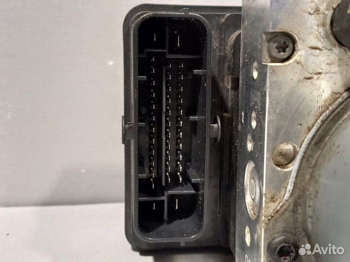 Блок abs Kia Rio 4 X-Line хэтчбек G4LC 2018