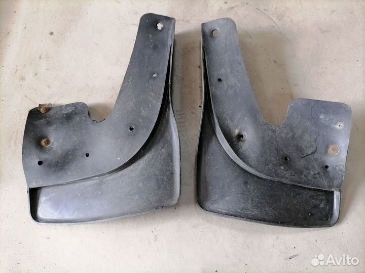 Брызговики задние Mercedes-Benz 190 W201 1982-1993