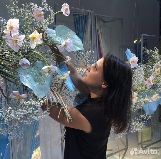 Флорист и декоратор на свадьбу