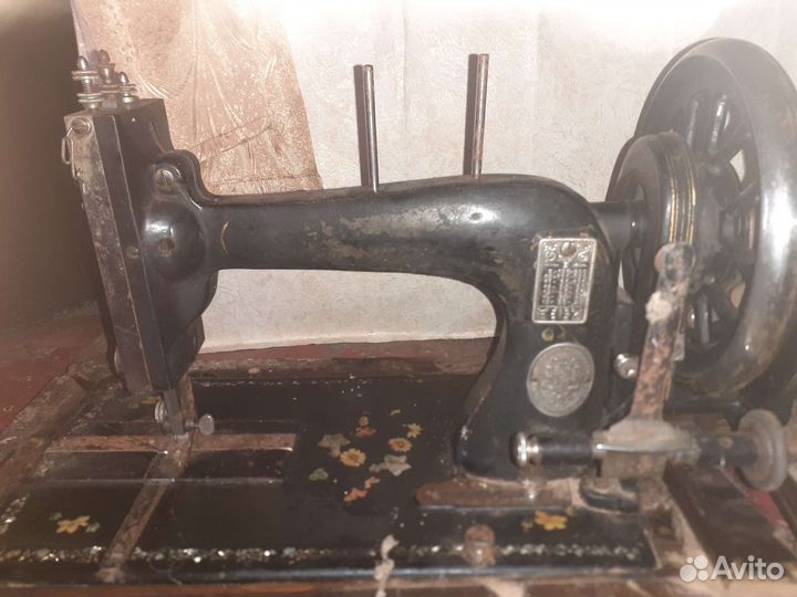 Швейная машина winseiman