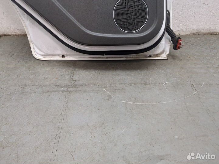 Дверь боковая левая задняя Ford Kuga, 2011