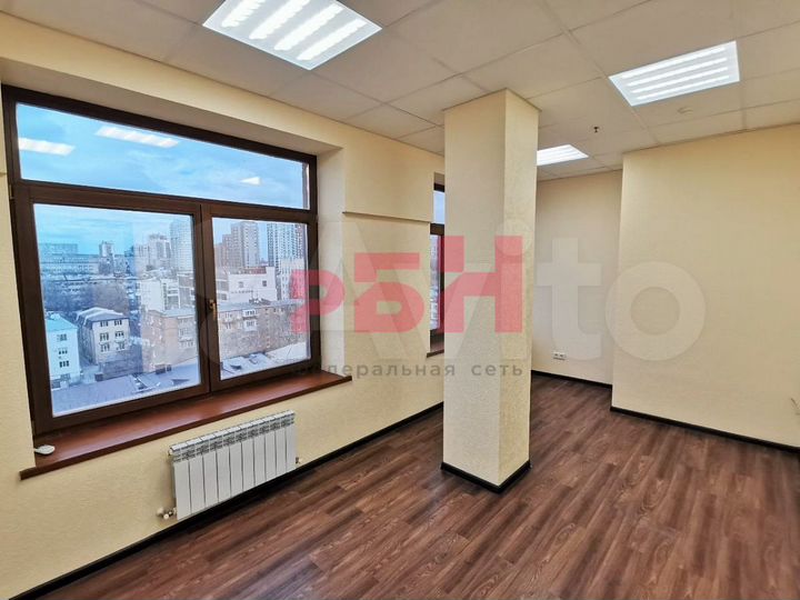 Офисы с ремонтом, отдельным входом в Центре 266,1к