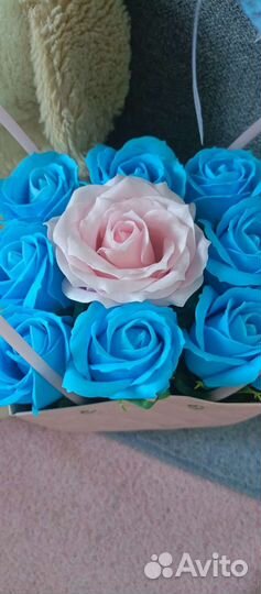 Корзинка с мыльными розами