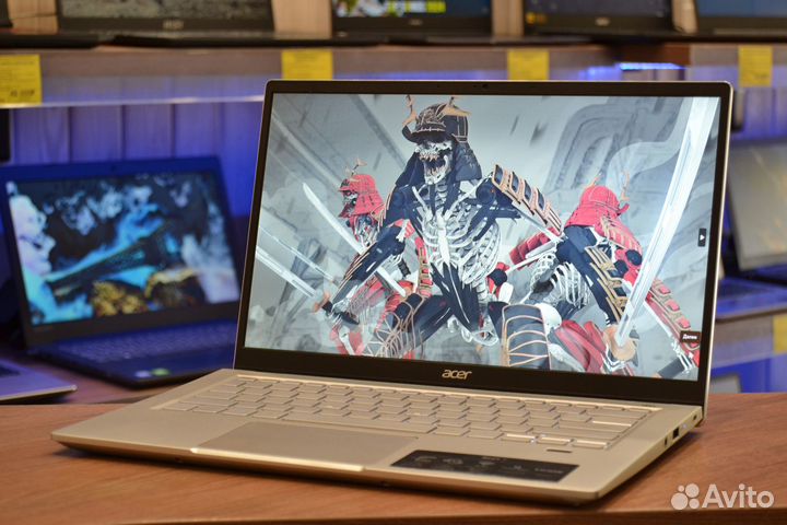 Компактный ультрабук Acer Swift