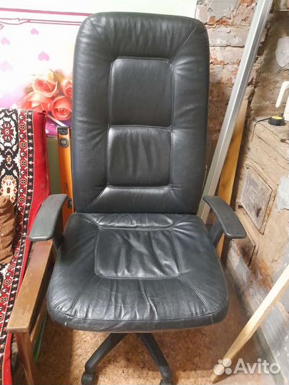Компьютерное кресло бу