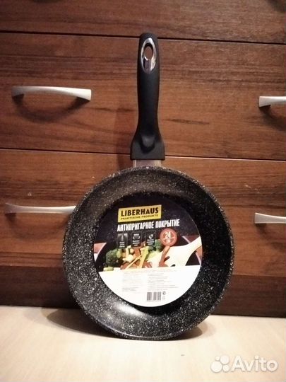 Сковорода новая