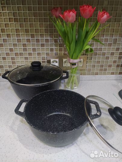 Кастрюля - жаровня-скоорода литье