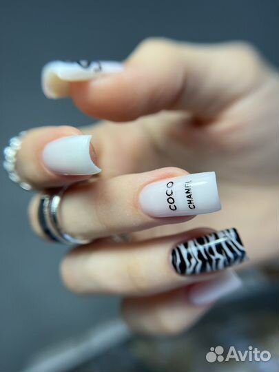 Маникюр педикюр