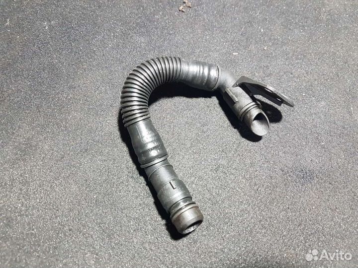 Трубка вентиляции газов audi a6 c6 3.2 auk