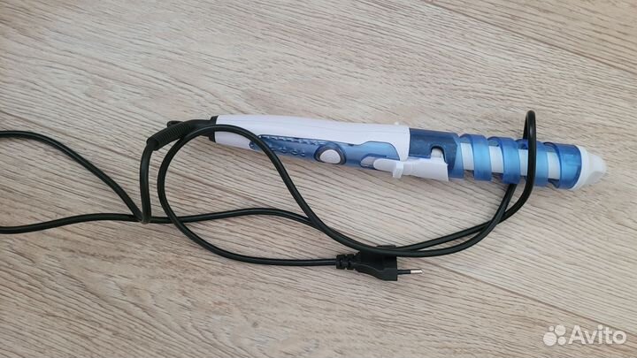 Плойка для укладки волос