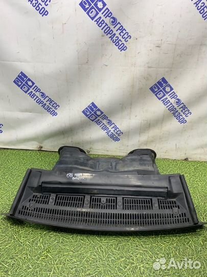 Корпус воздушного фильтра передний Land Rover