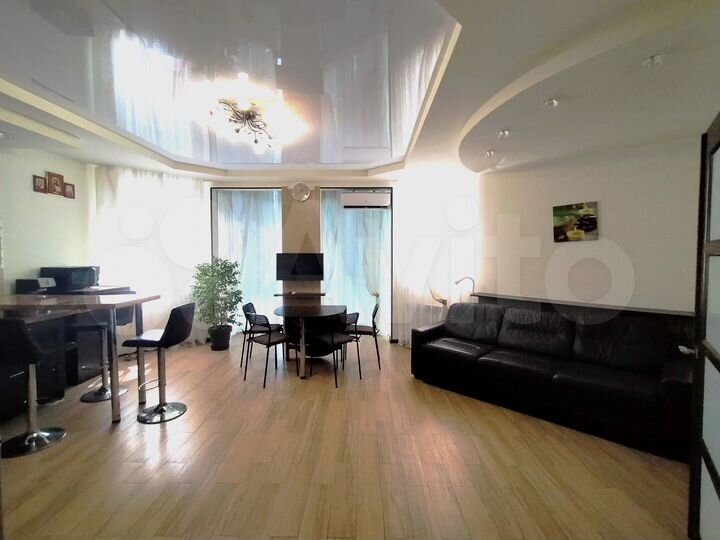 2-к. квартира, 60 м², 8/16 эт.