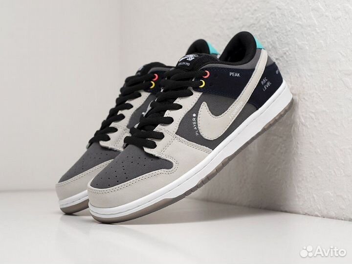 Кроссовки Nike SB Dunk Low VX1000 