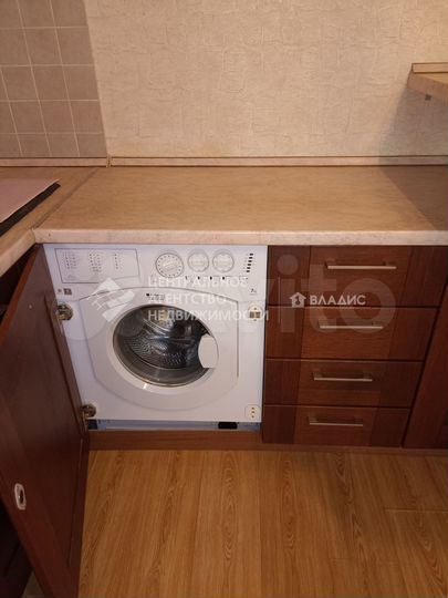 2-к. квартира, 75 м², 13/16 эт.