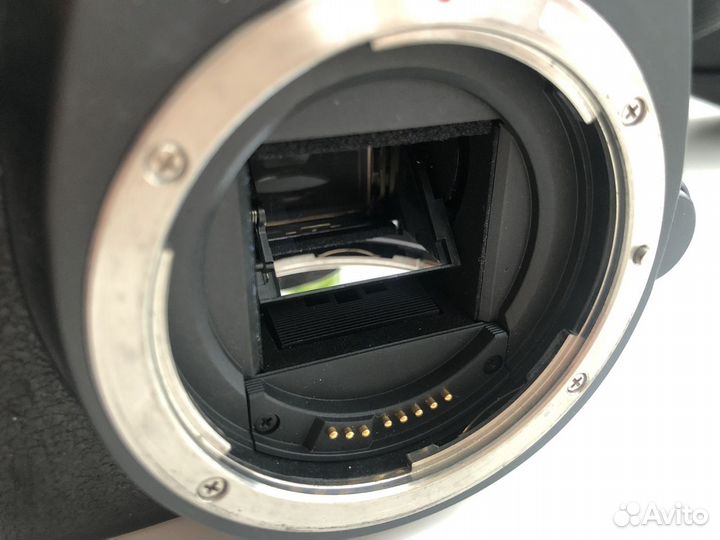 Фотоаппарат Canon EOS 550D Body