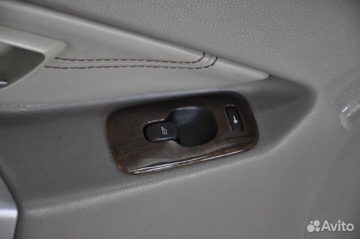 Дверь передняя левая volvo XC90 C 91