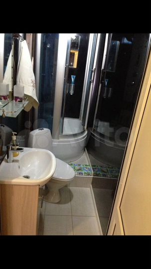 Комната 13 м² в 4-к., 2/2 эт.