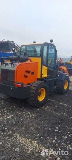 Фронтальный погрузчик Kyloton ZL20, 2023