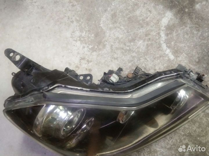 Фара правая Инфинити M35