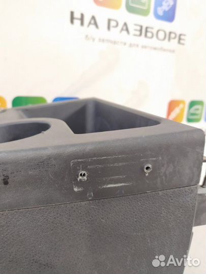 Консоль между сидений Ford Fusion CBK fyja 2006