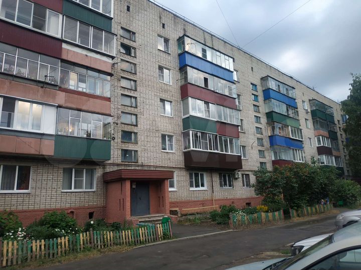 2-к. квартира, 50 м², 4/5 эт.