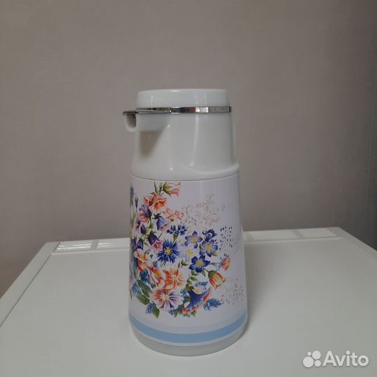 Термос кувшин