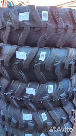 Шины на спецтехнику (29,5/28/80/16,9 14 PR)