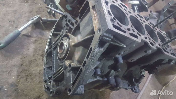 Коленвал, насос, блок Renault Megane 1.5 дизель