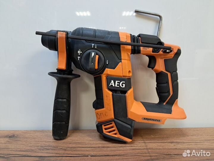 Перфоратор AEG BBH18BL2-0