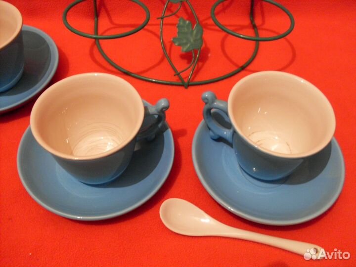 Подставка с чашками