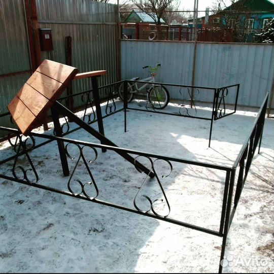 Ограда на могилу