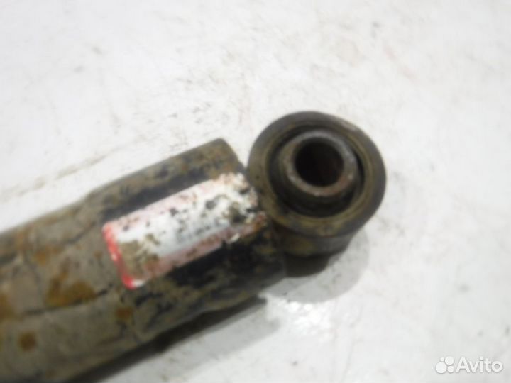 Гидроамортизатор задний 4853060180