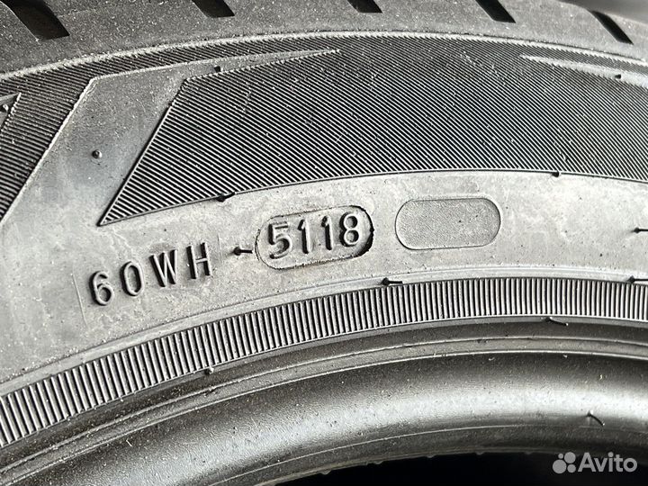 Nokian Tyres Hakka Black 2 SUV 295/40 R21