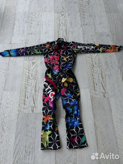 Горнолыжный спусковой комбинезон детский